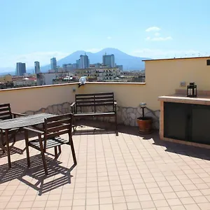Apartamento L'occhio Sul Vesuvio Con Terrazza Privata E Casa Senza Terrazza Privata, Nápoles